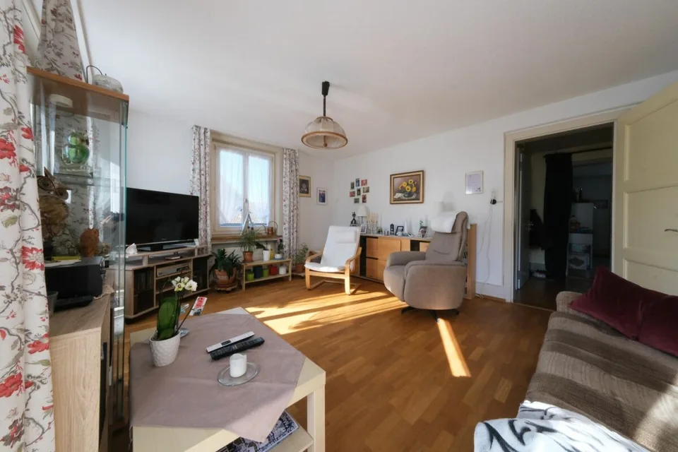 Appartement central de 5 pièces au 2e étage