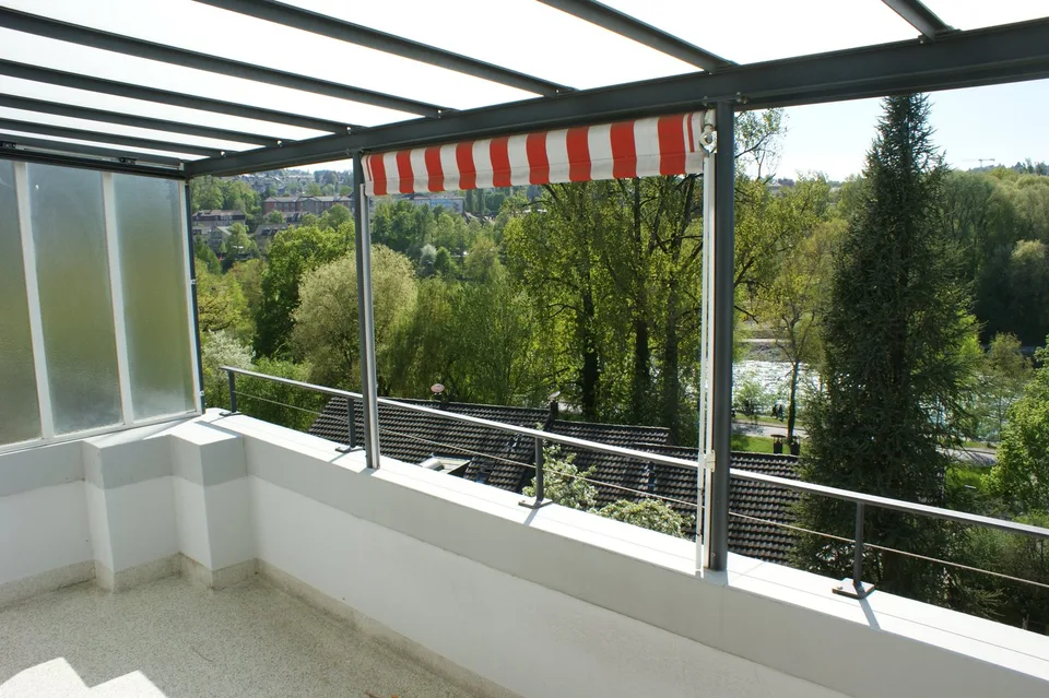 Modern 3.5-room apartment with balcony and beautiful view in Bern