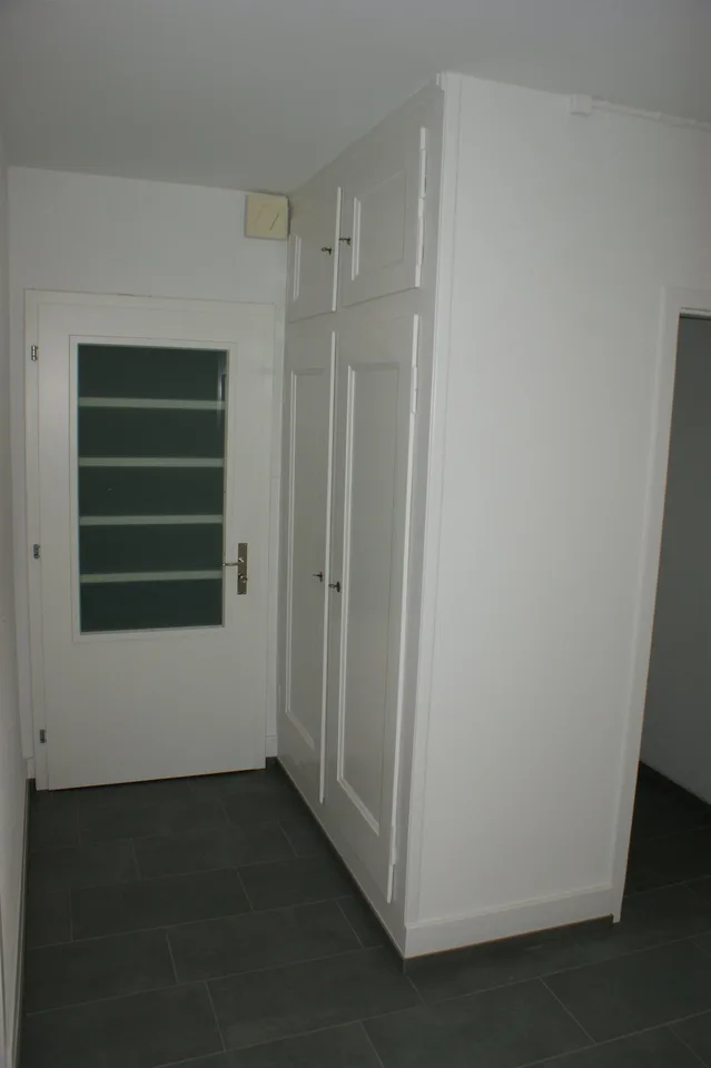 Modern 3.5-room apartment with balcony and beautiful view in Bern