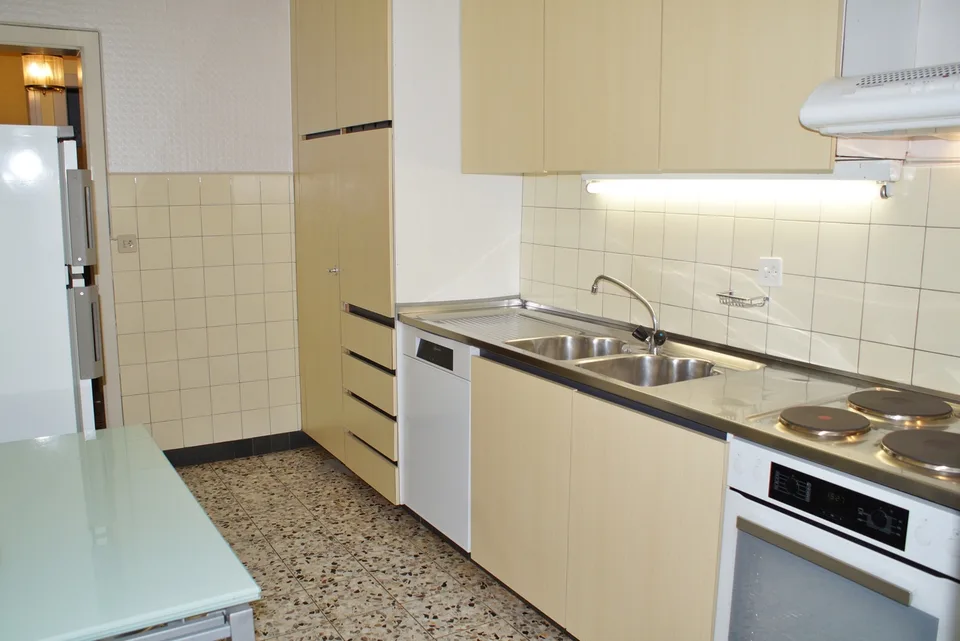LOC 146 - PALMA B37 – Foto 9 von 13