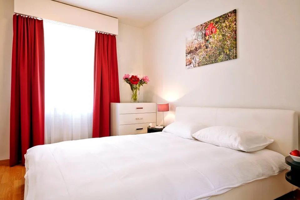2-Zimmer Apartment möbiliert in Zürich - Hirslanden, Balgrist Nähe