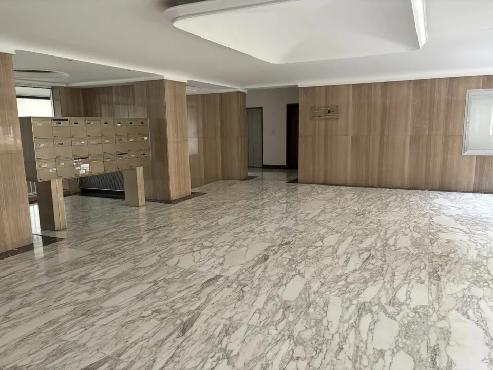 Kleines Büro von 27 m2 neben dem Bahnhof