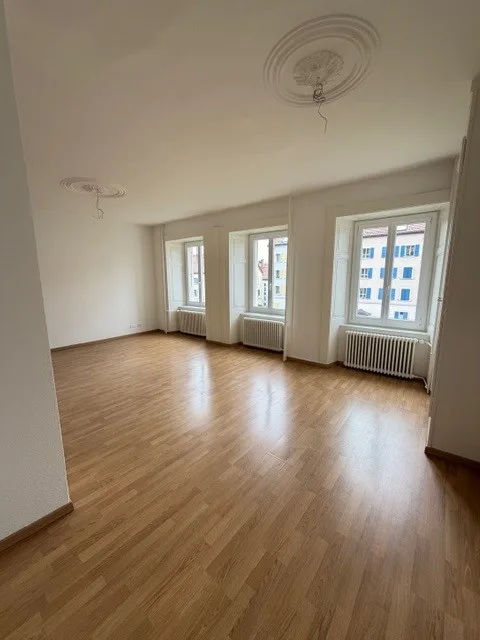 Appartement de 3.5 pièces au rez-de-chaussée, 1er loyer offert !