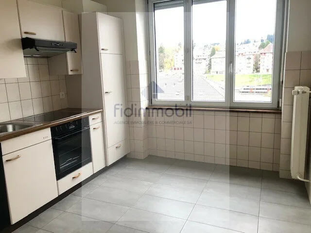 Zu vermieten, 3 Zimmer, Léopold-Robert 100, La Chaux-de-Fonds