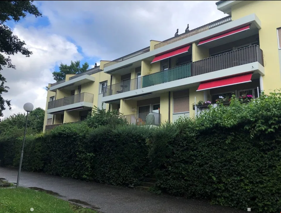 6-Zimmer-Duplexwohnung