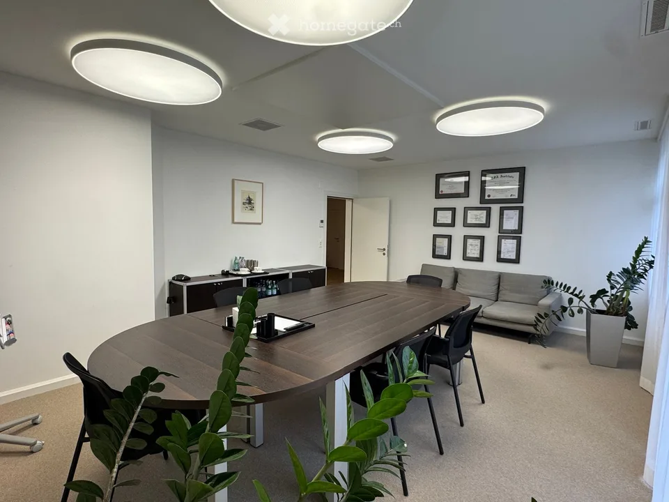Ufficio moderno in posizione ideale su Bleicherweg, Zurigo