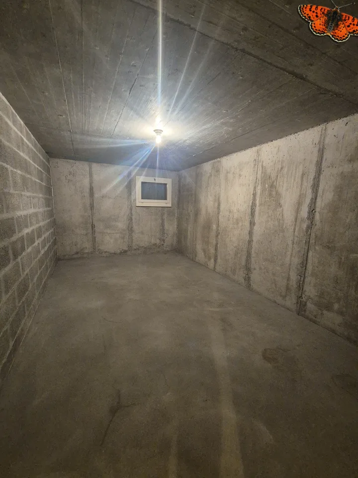 PLUSIEURS DEPÔTS DE STOCKAGE DE 15M² ET 22M² A LOUER !