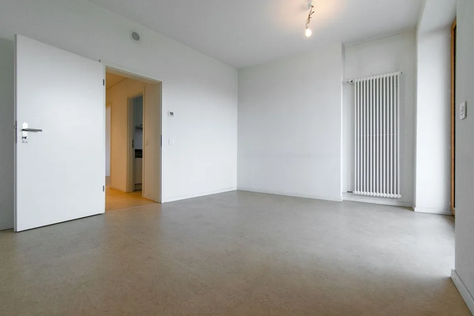 APPARTAMENTE 3.5 LOCALES IN ZONA BEN SERVITA wird zu WOHNUNGEN 3.5 ZIMMER IN GUT ERREICHBARER LAGE