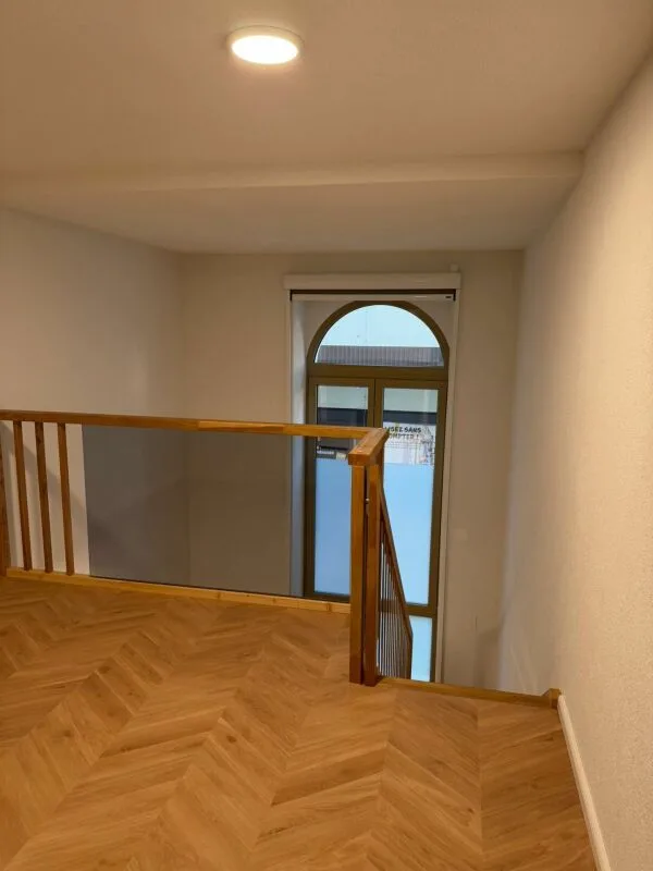 Bellissimo studio duplex nel pieno centro della città di Delémont