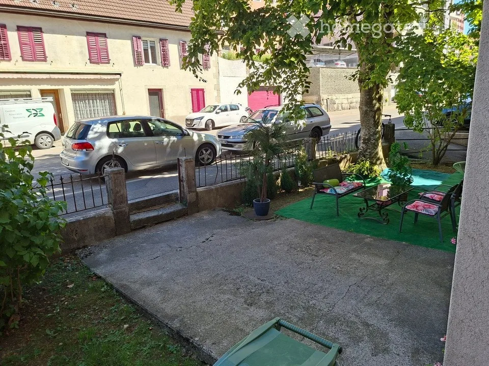 3 pièces- rez-de-chaussée - centre ville
