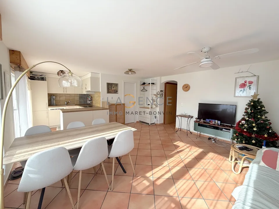 Appartamento con 4,5 locali e terrazza di 9 m2