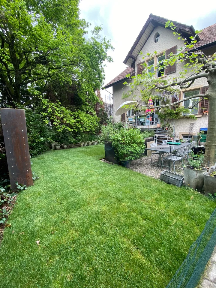 Wohnen im Grünen: Charmantes 5.5-Zimmer-Einfamilienhaus mit Garten