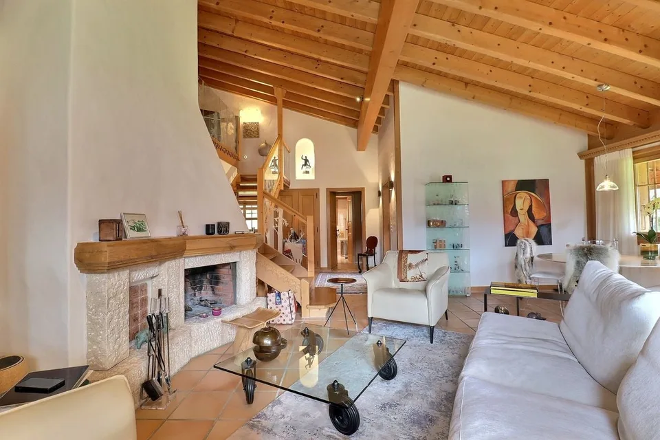 Magnifico duplex di 5 locali in vendita a Château-d'Oex