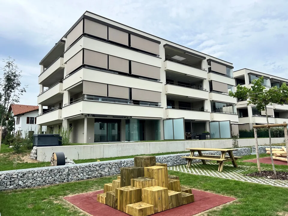 Appartement de 4,5 pièces au rez-de-chaussée - avec terrasse et jardin