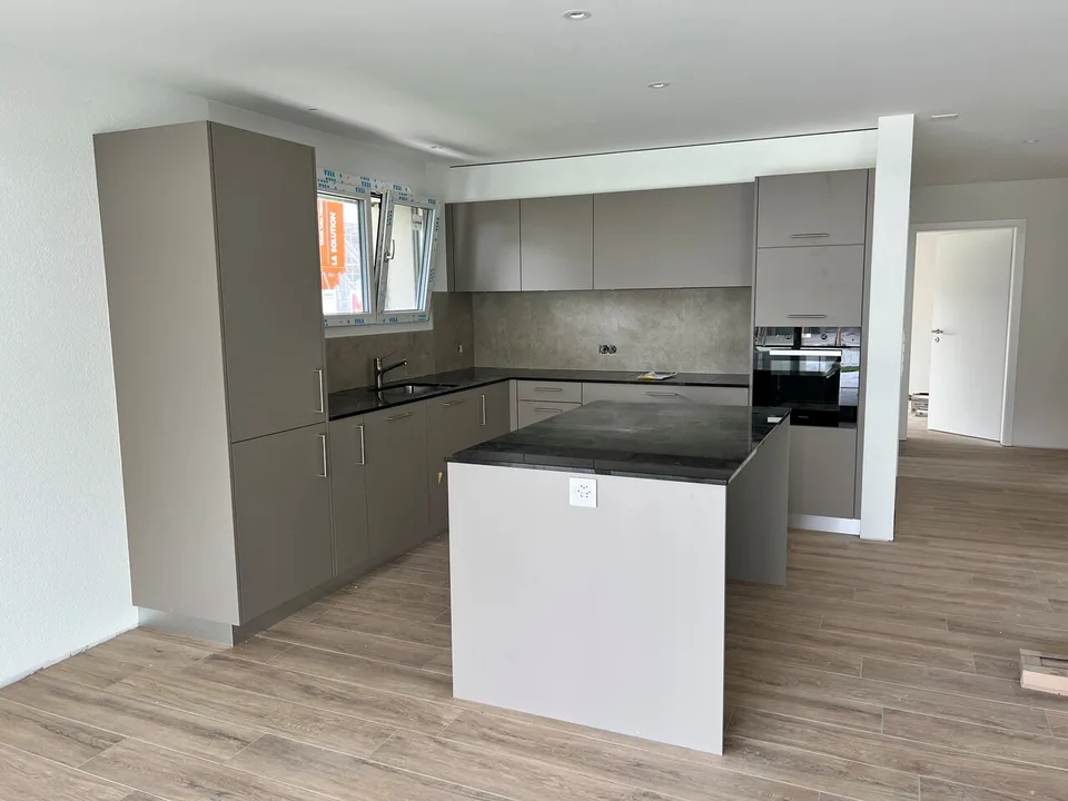 Appartement de 4,5 pièces au rez-de-chaussée - avec terrasse et jardin