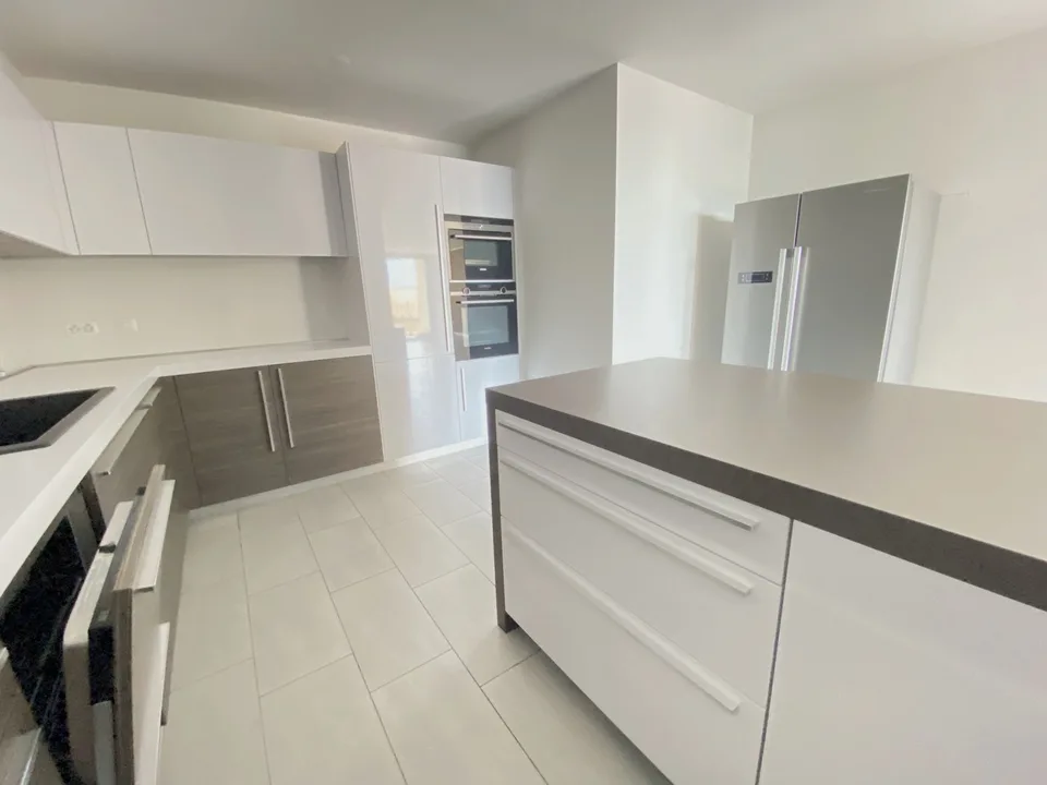 5.5 locali - 225 mq - in posizione dominante – foto 19 di 23