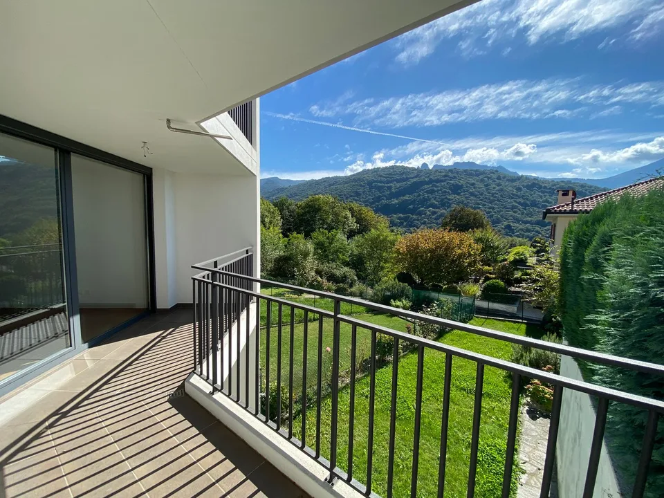 5,5 locaux - 225 m² - en position dominante