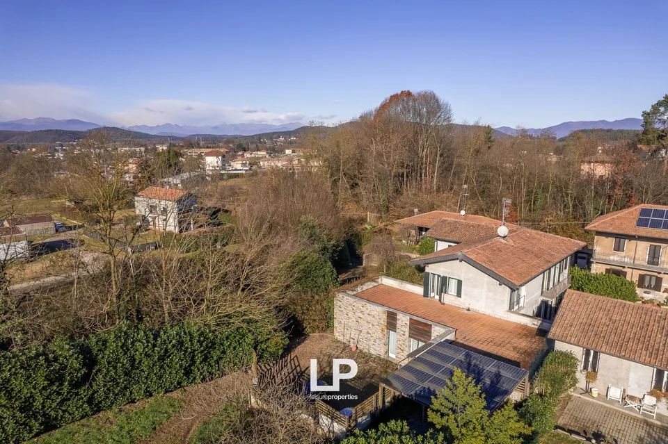 Maison unifamiliale à Sesto Calende – photo 6 sur 30