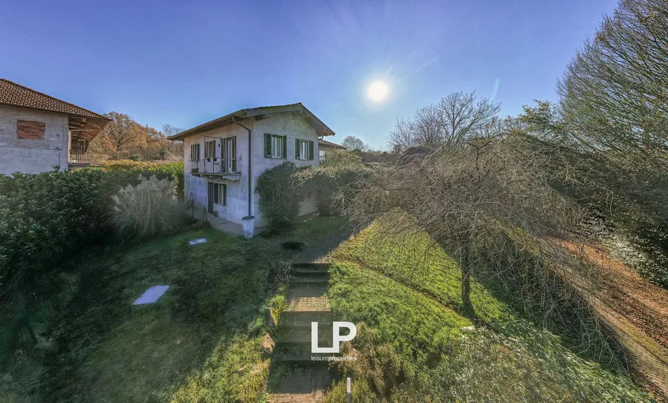 Single-family house in Sesto Calende