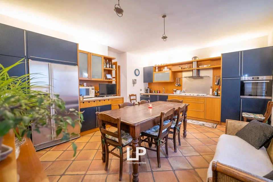 Maison unifamiliale à Sesto Calende – photo 22 sur 30