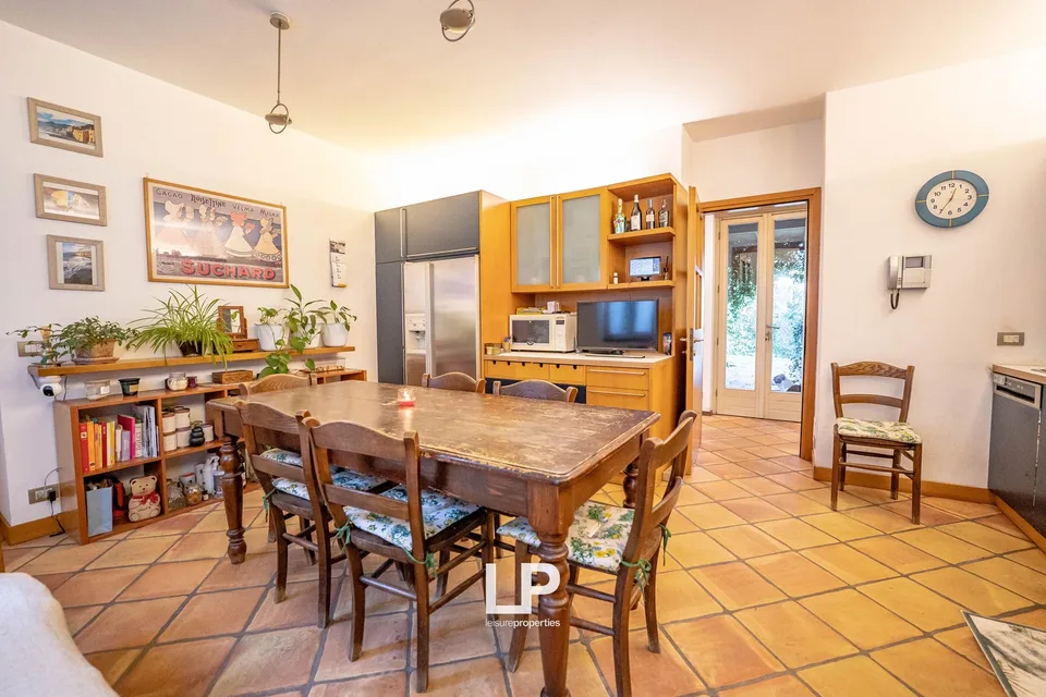 Maison unifamiliale à Sesto Calende – photo 24 sur 30