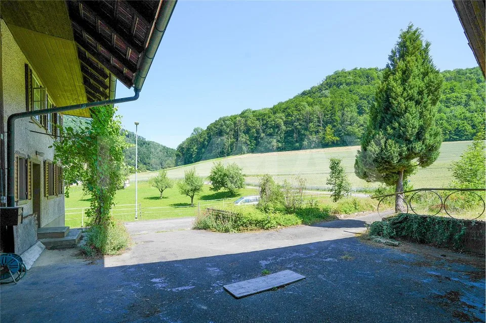 Terreno edificabile con proprietà esistente - Progetto di nuova costruzione approvato disponibile