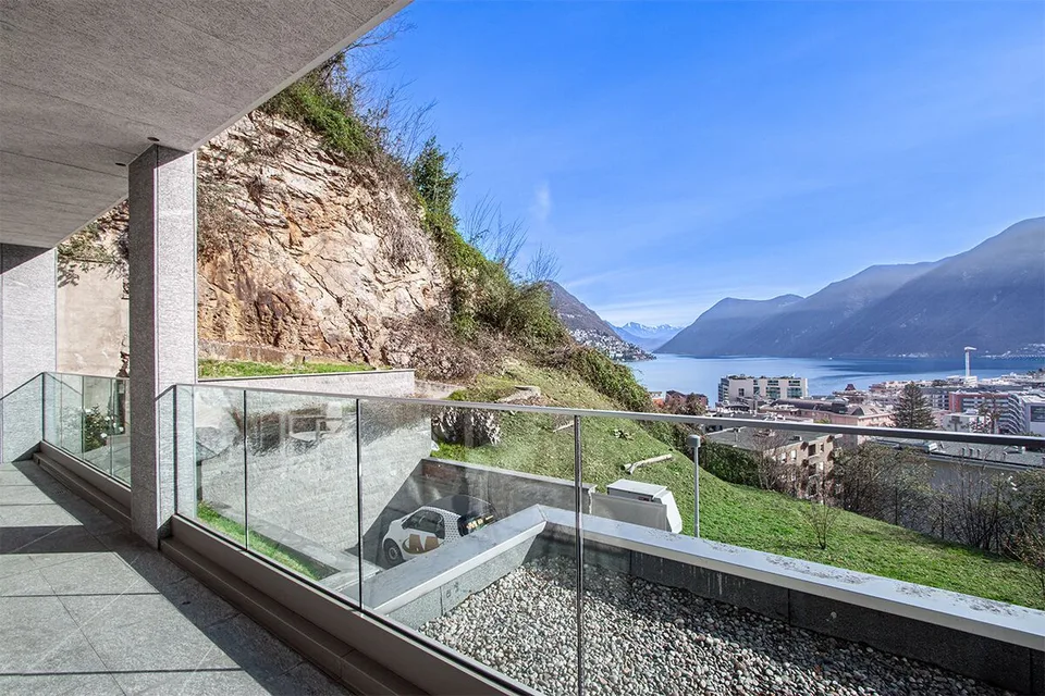 Lugano: moderne Wohnung mit Seeblick zu verkaufen, auch ideal als Z... – Foto 20 von 27