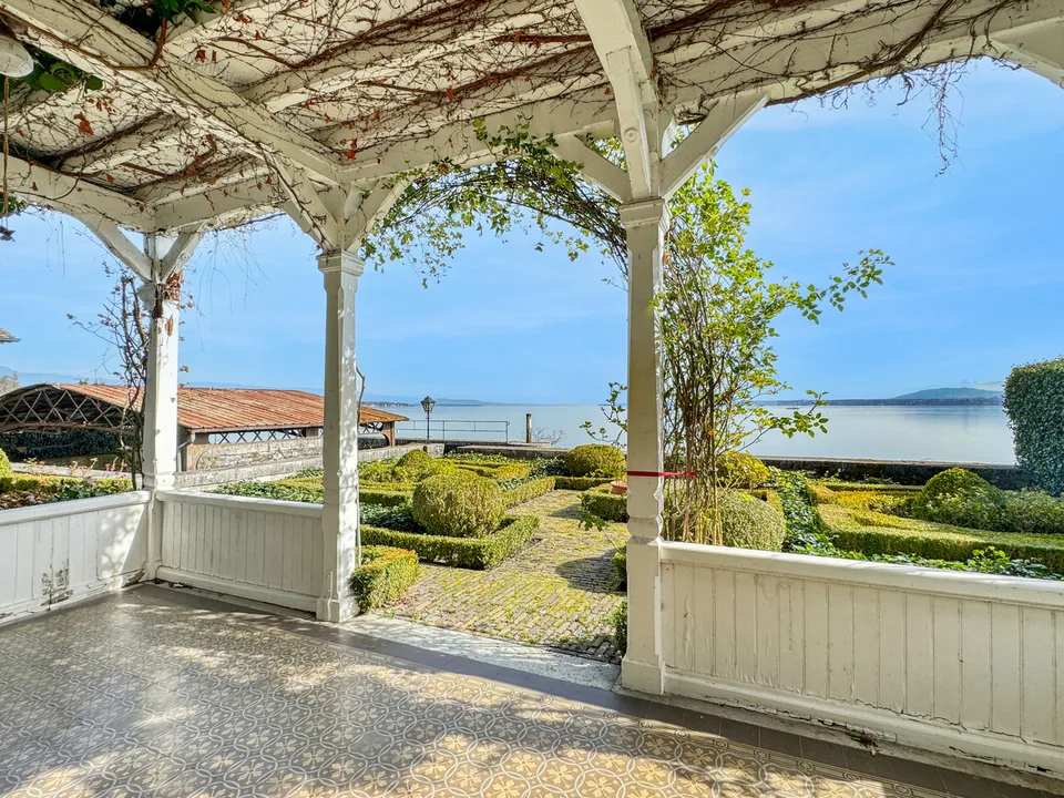 Versoix: Casa incantevole direttamente sul lago, con porto privato – foto 7 di 13