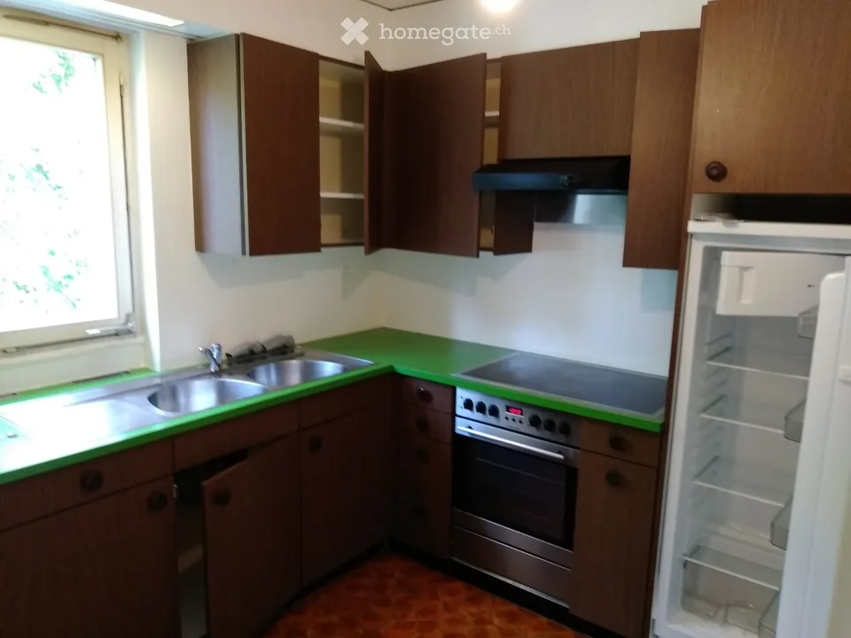 Terreno con casa unifamiliare a sé stante