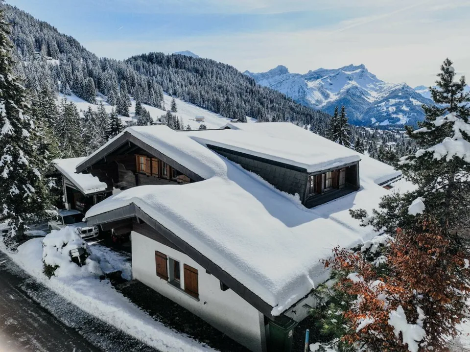 Chalet de 3 étages au Domaine de la résidence avec vue panoramique sur les Alpes. – photo 26 sur 29