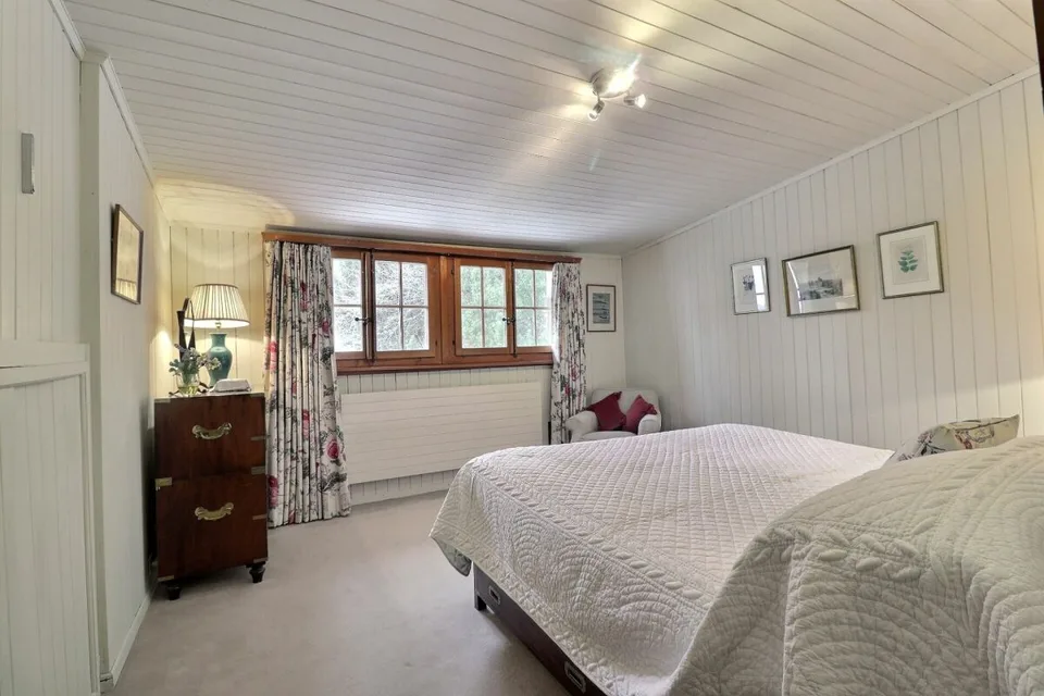 Chalet de 3 étages au Domaine de la résidence avec vue panoramique sur les Alpes. – photo 16 sur 29