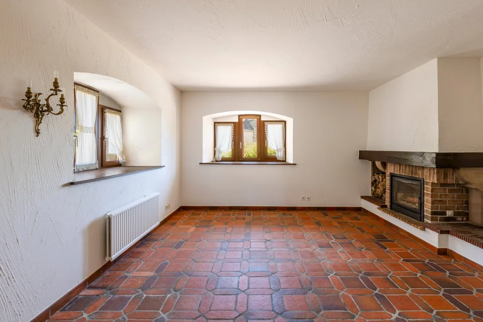 Rare: Authentic 233m² house