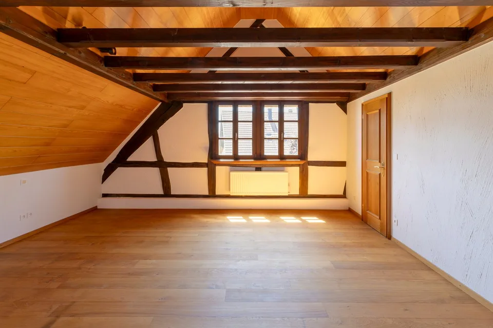 Rare: Authentic 233m² house