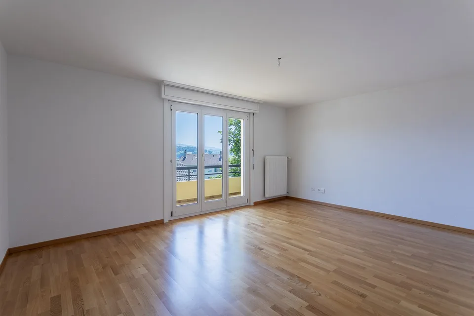 Wohnung mit 4,5 Zimmern und Blick auf die Préalpes in Villars-sur-Glâne