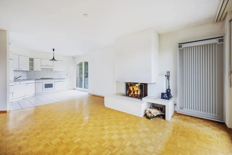 Bello appartamento di 3.5 locali all'ultimo piano - Vicino al lago