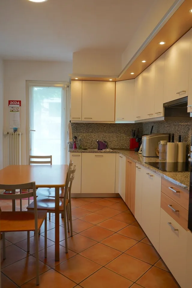 Appartamento 4.5 locali immerso nel verde – foto 6 di 17