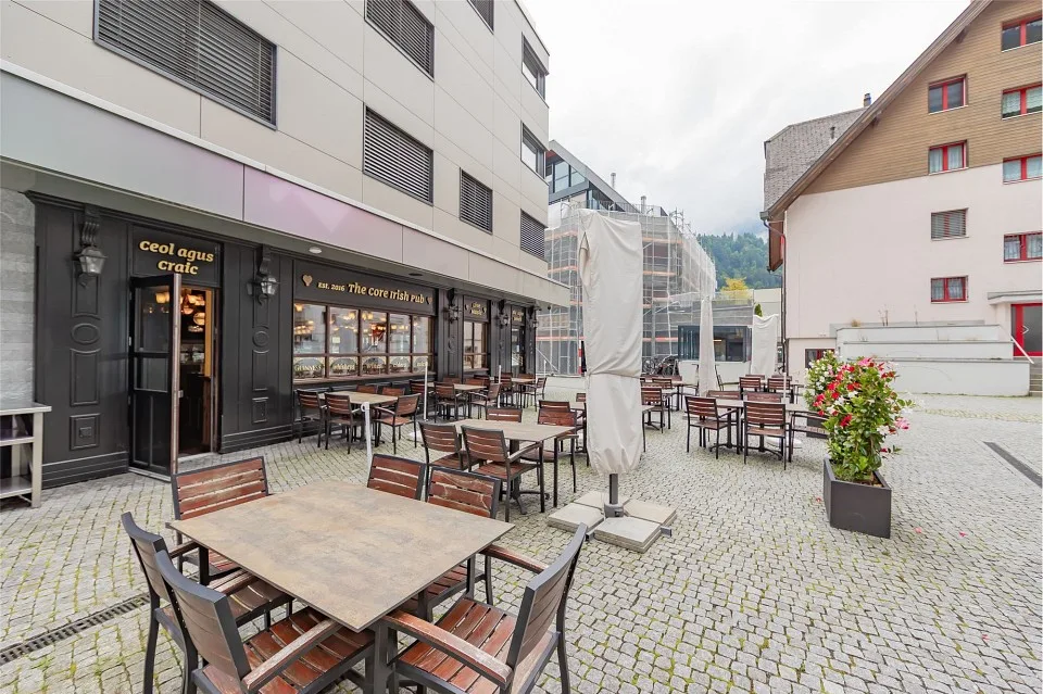 Unique Original Irish Pub "The Core" Engelberg
