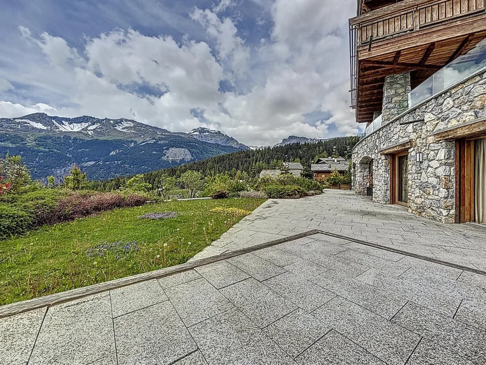 Außergewöhnliche Wohnung in Crans-Montana