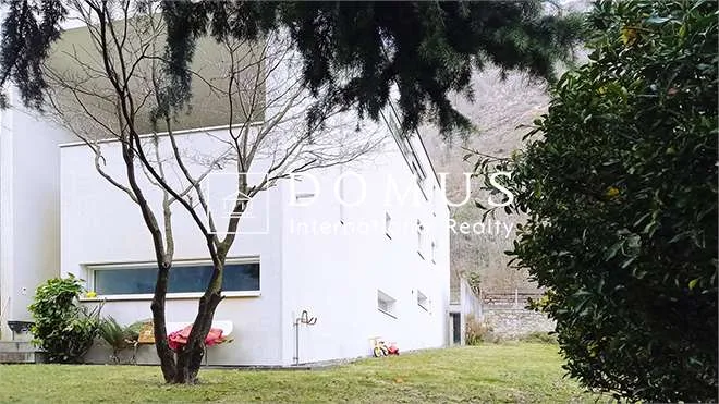 Villa a Giornico