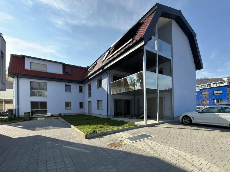 IN BÖCKTEN: MODERNE, HOCHWERTIGE WOHNUNG MIT GROSSER TERRASSE IN BÖCKTEN Kopie