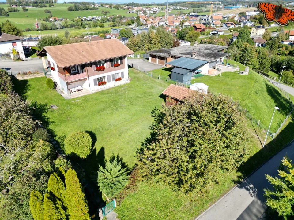 OPPORTUNITE: Maison individuelle à fort potentiel sur grande parcelle