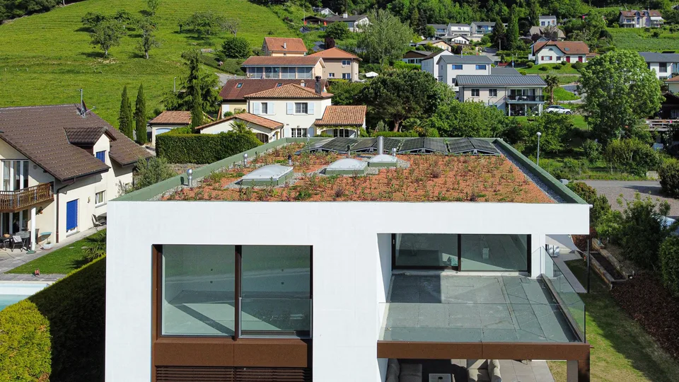 Prachtiges neues Dachgeschoss mit Seeblick