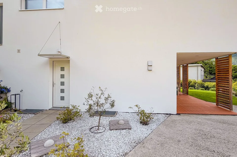 5.5-Zimmer-Einfamilienhaus (Minergie-P) mit Pool und Sauna – Bellinzona (Giubiasco)