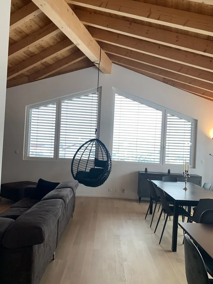 Dachgeschoss-Terrasse 4,5 Zimmer in Conthey wie neu