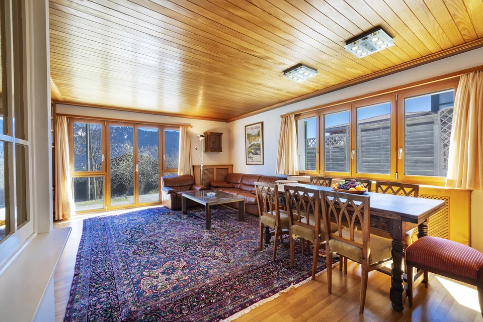 Charming chalet ideally located with 3 apartments