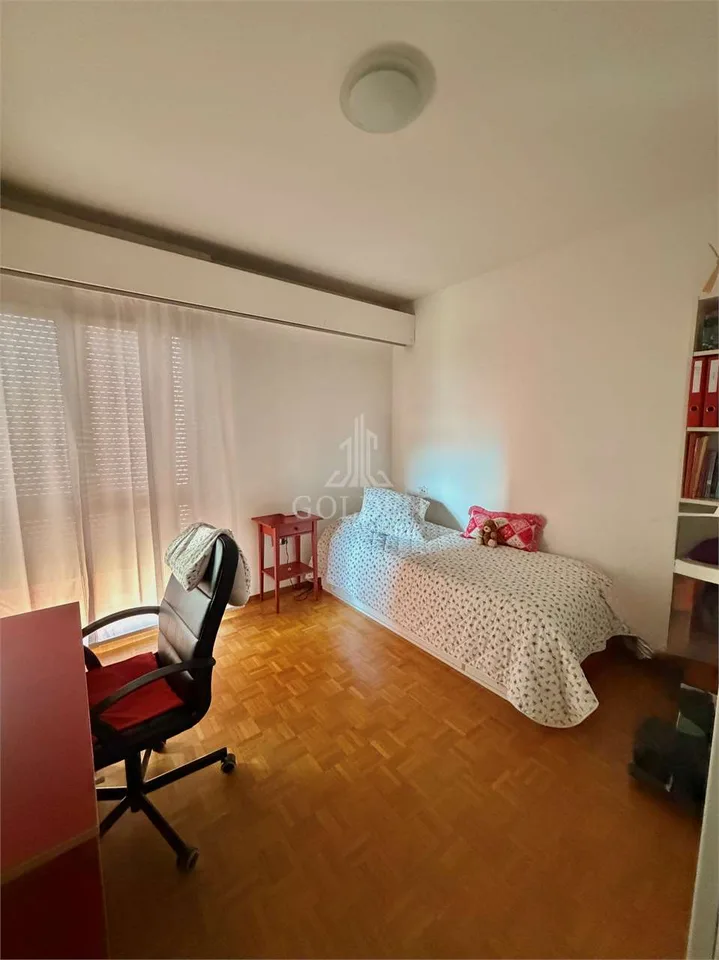 3.5 Locali in Contesto Residenziale a Breganzona
