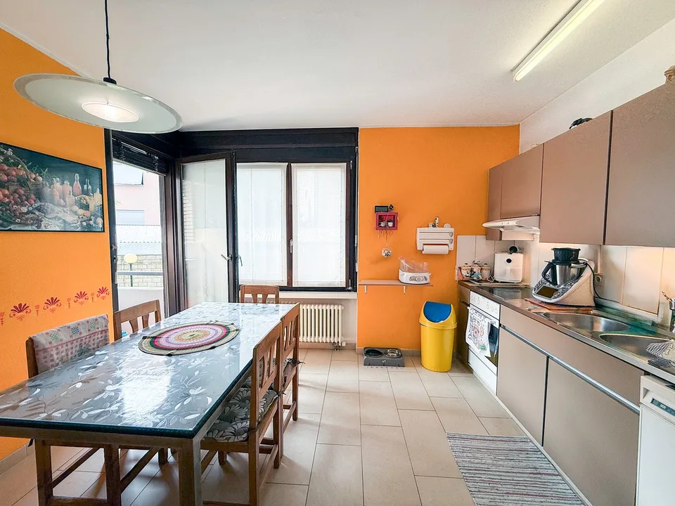 Comodo appartamento di 4.5 locali in zona tranquilla e residenziale a Losone