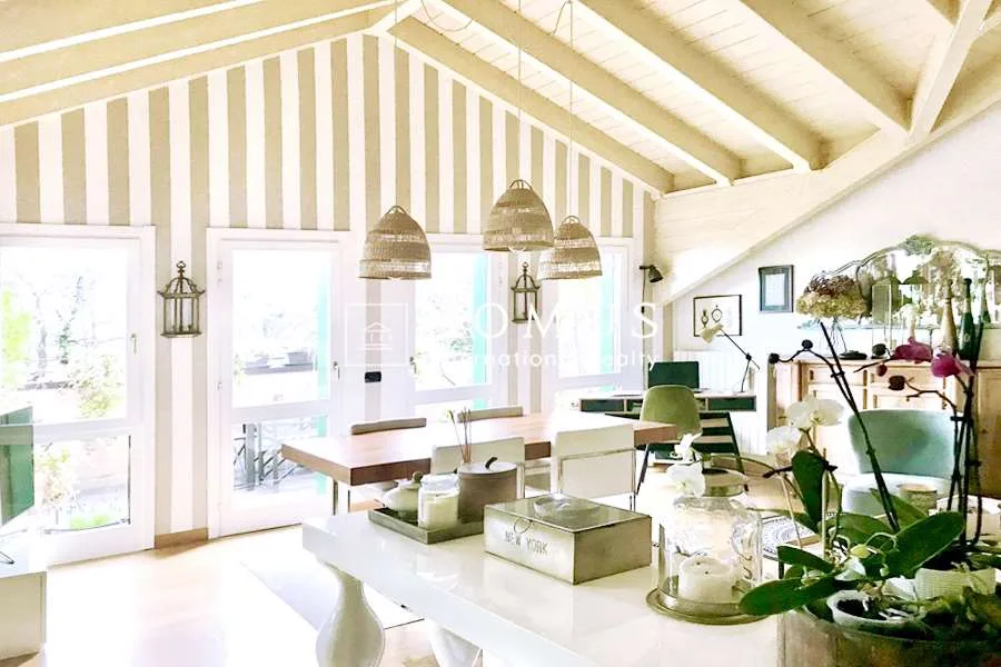 Mansardenwohnung in Viggiù (Varese)