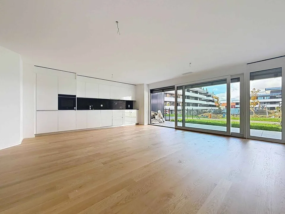 Appartement neuf de 3.5 pièces avec 2 terrasses et 2 jardins
