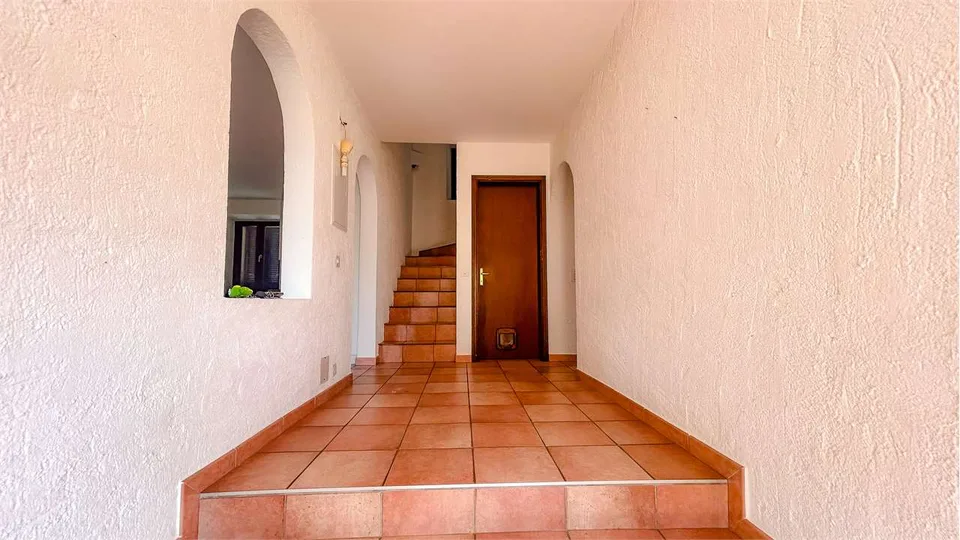 Faszinierendes Haus im Herzen von Neggio – Foto 4 von 12